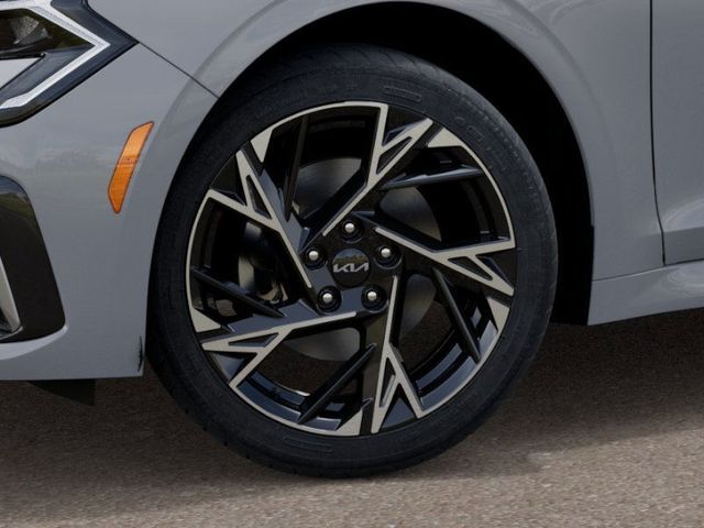 Vehicle image 21 of 27