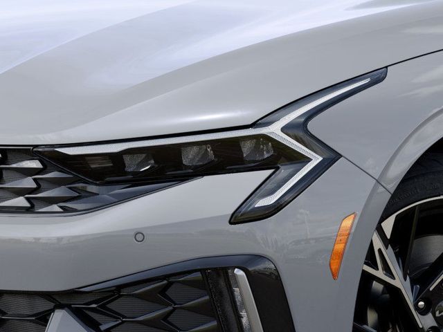 Vehicle image 19 of 27
