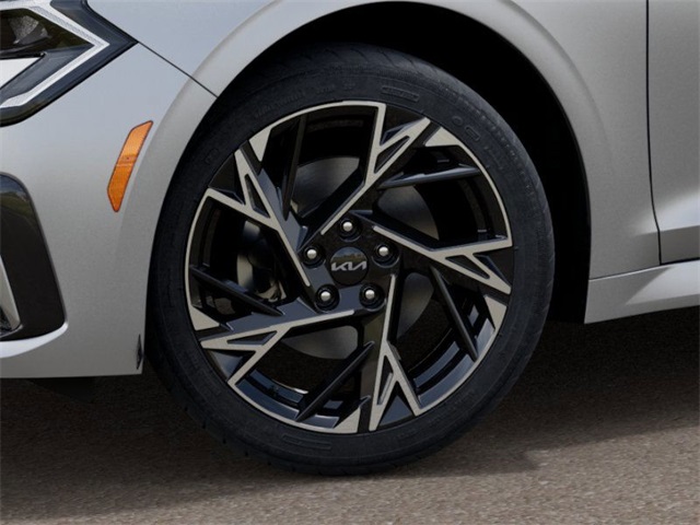 Vehicle image 10 of 27