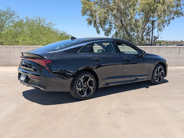 Vehicle image 5 of 31