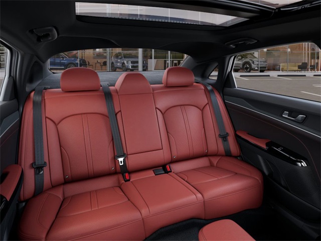 Vehicle image 16 of 27