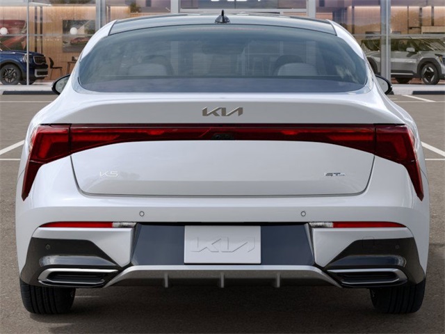 Vehicle image 8 of 27