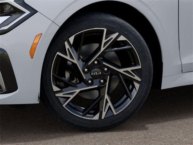 Vehicle image 10 of 27