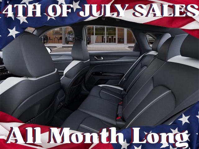 Vehicle image 12 of 27