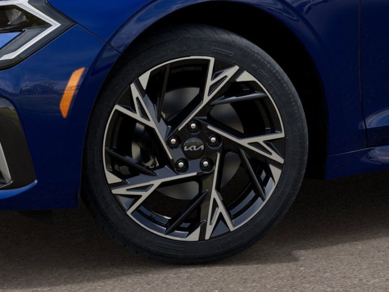 Vehicle image 10 of 27