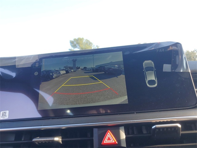Vehicle image 16 of 30