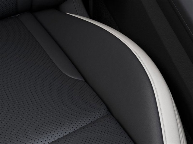 Vehicle image 24 of 27