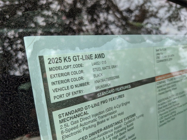 Vehicle image 20 of 22