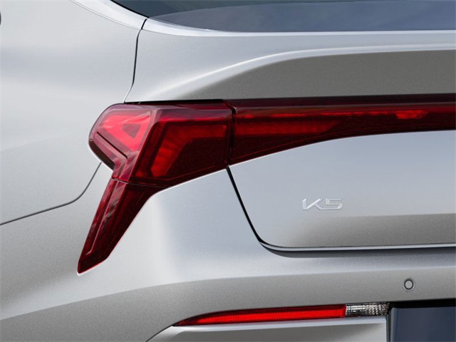 Vehicle image 11 of 27