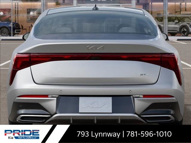 Vehicle image 8 of 27