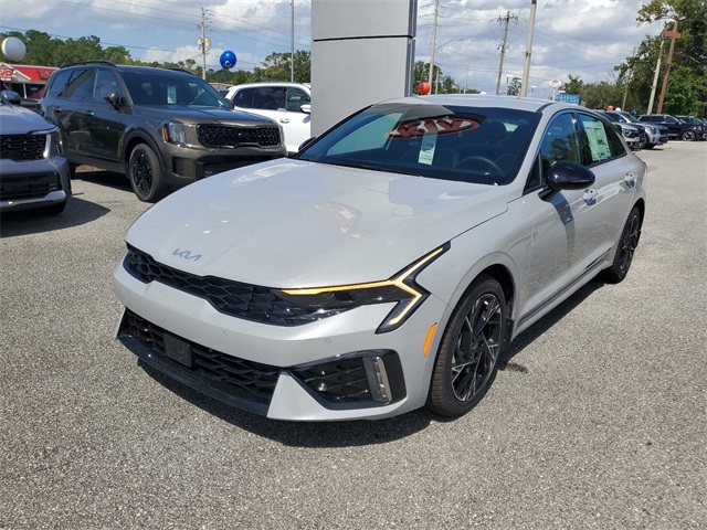 Vehicle image 1 of 32