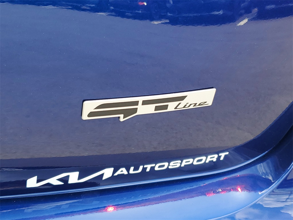 Vehicle image 27 of 29