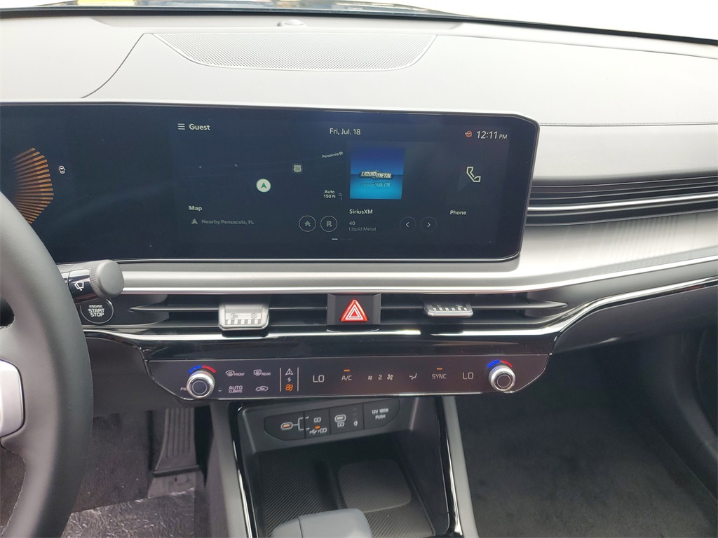 Vehicle image 19 of 30