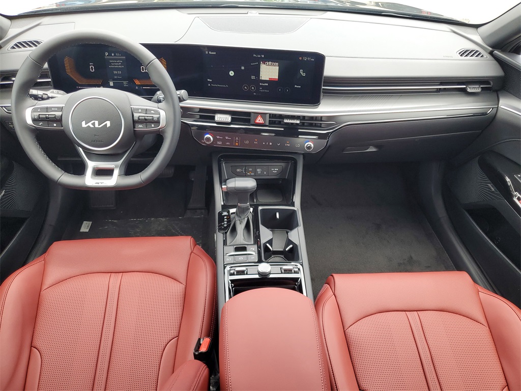 Vehicle image 11 of 30