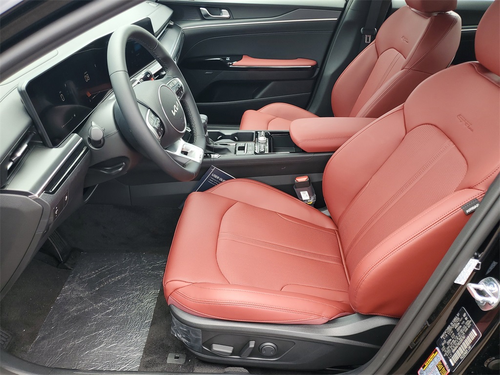 Vehicle image 9 of 30