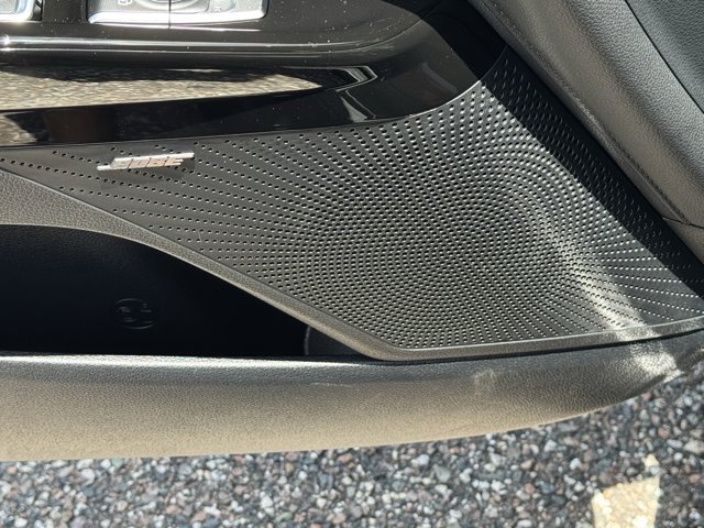 Vehicle image 8 of 33