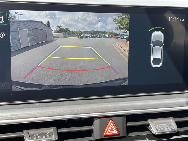 Vehicle image 17 of 37