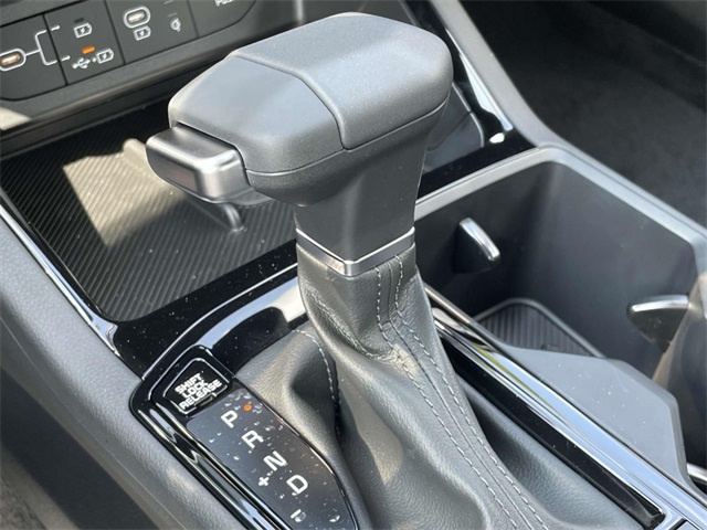 Vehicle image 19 of 37