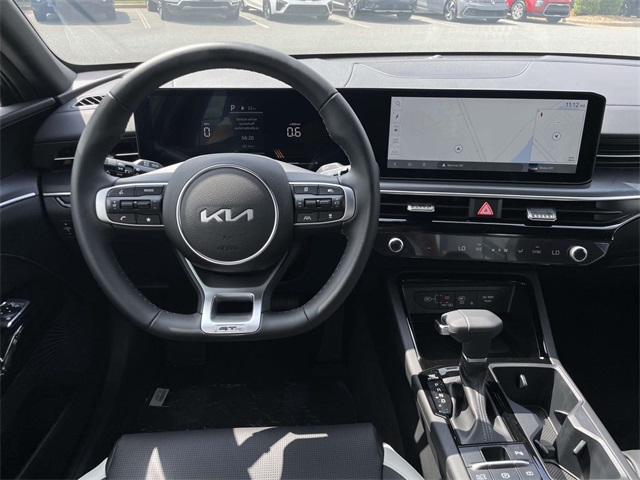 Vehicle image 14 of 37