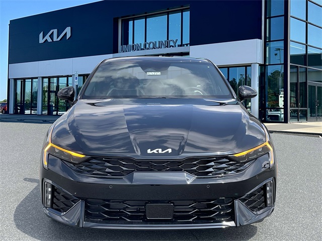 Vehicle image 2 of 37