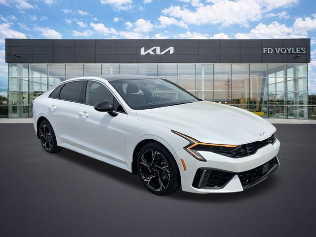 2025 Kia K5 GT-Line Image 2 of 36