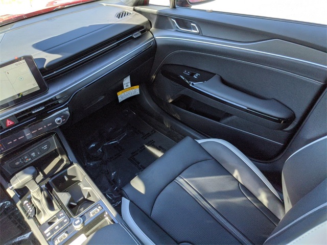 Vehicle image 5 of 18