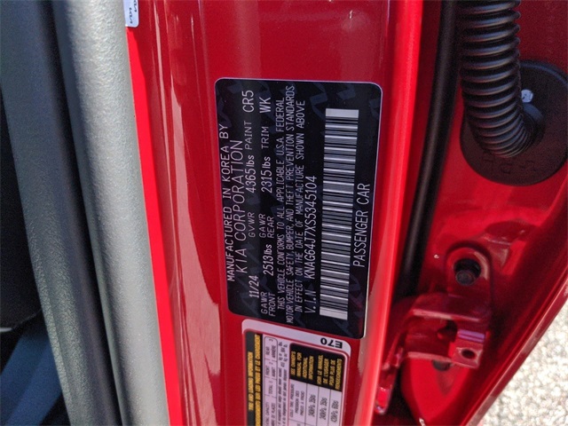 Vehicle image 15 of 18