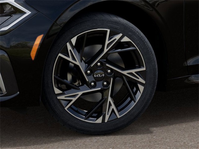 Vehicle image 10 of 27