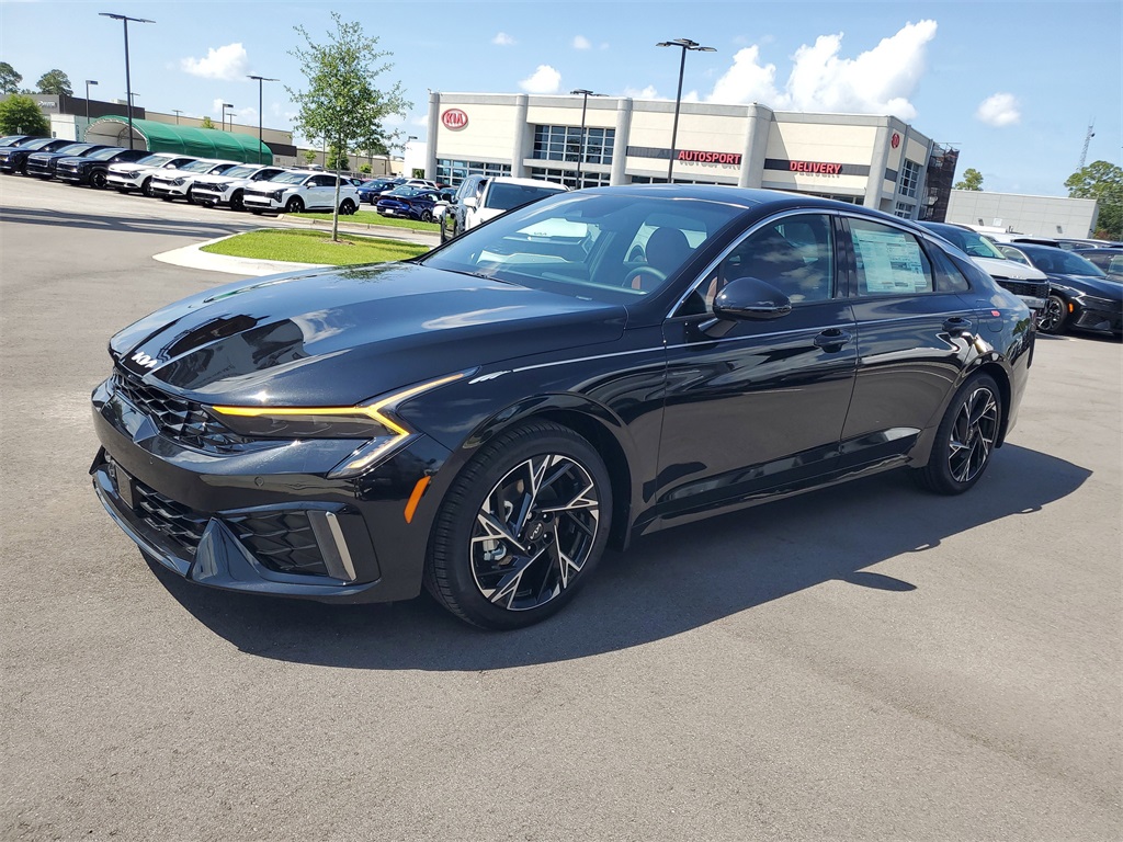 Vehicle image 1 of 30