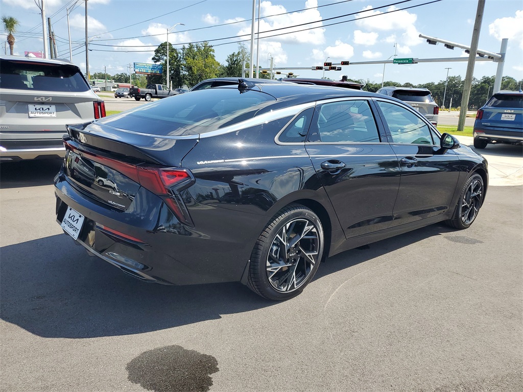 Vehicle image 3 of 30