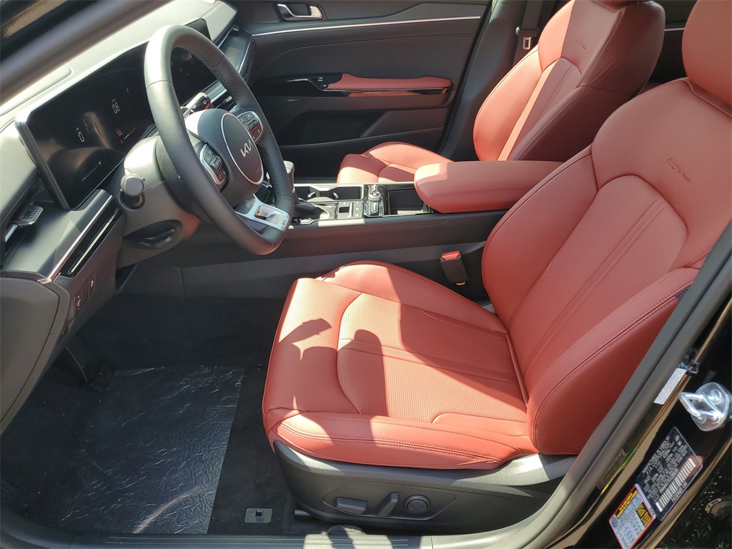 Vehicle image 9 of 30