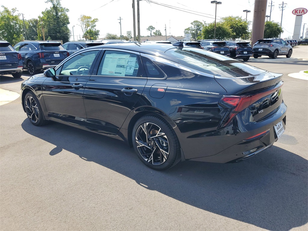 Vehicle image 4 of 30