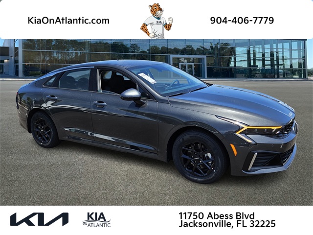 Vehicle image 2 of 22