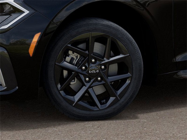 Vehicle image 10 of 27