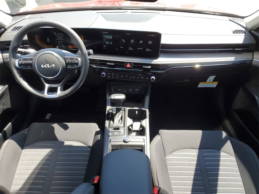 Vehicle image 22 of 27