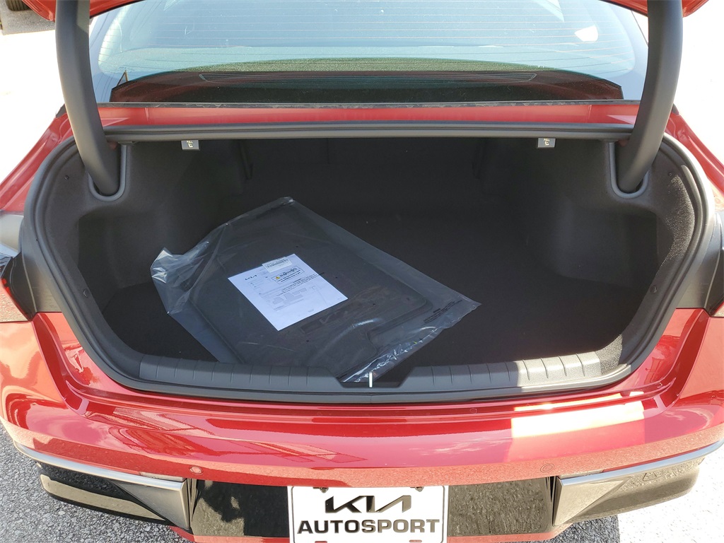 Vehicle image 26 of 27