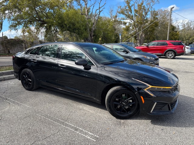 2025 Kia K5 LXS Image 5 of 22