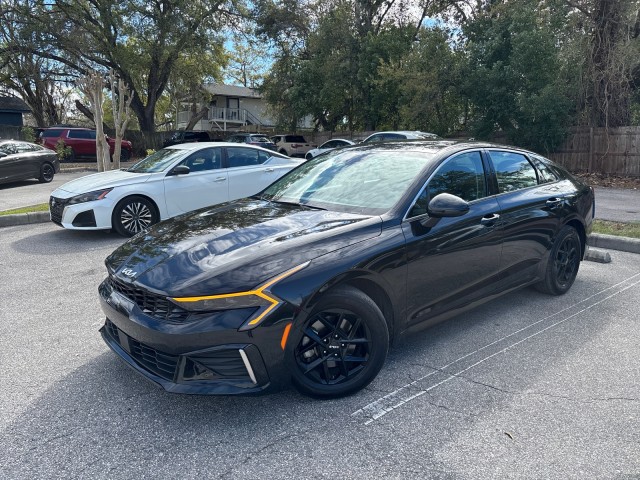 2025 Kia K5 LXS Image 2 of 22
