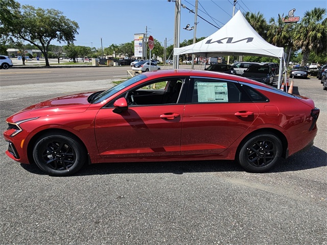 Vehicle image 5 of 22