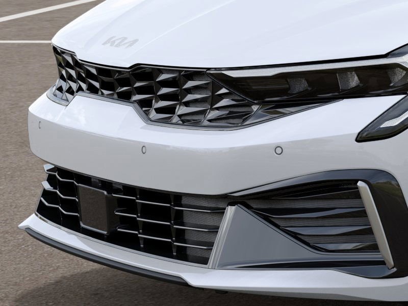 Vehicle image 13 of 27