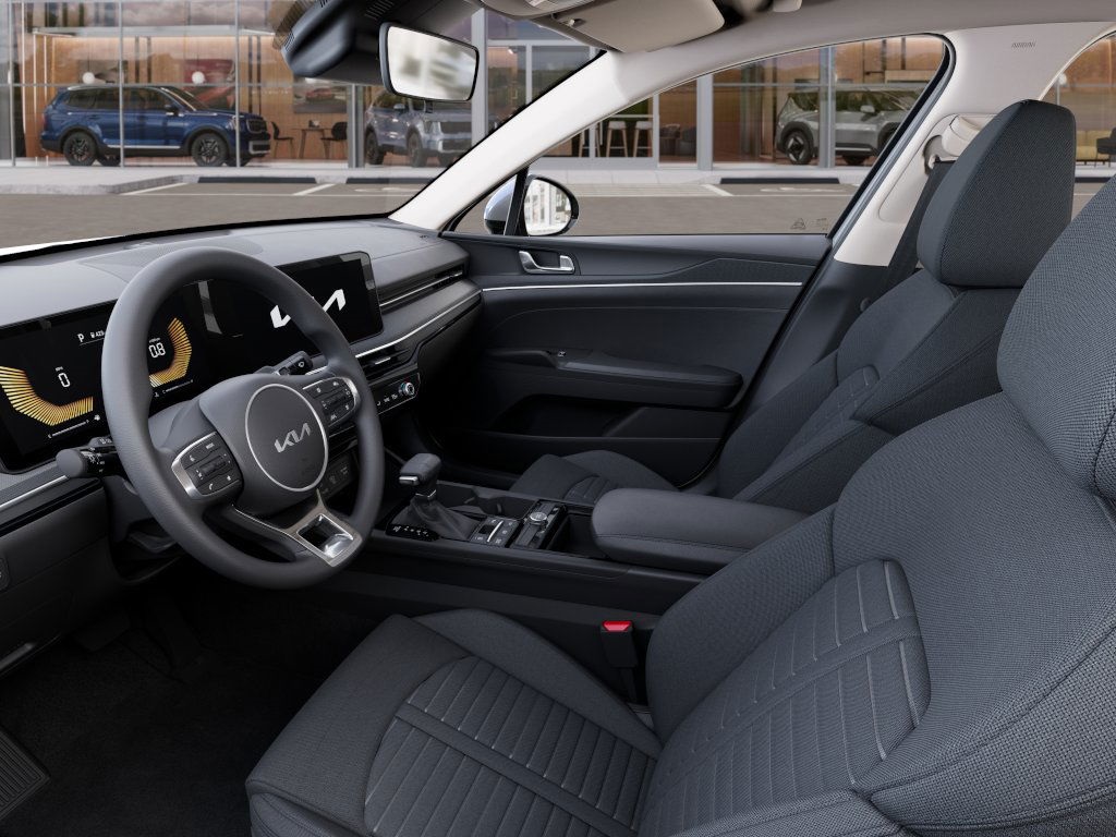 Vehicle image 17 of 27