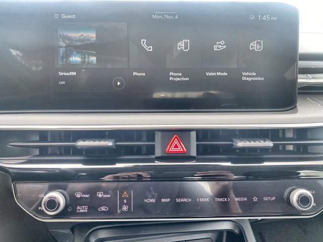 Vehicle image 19 of 31