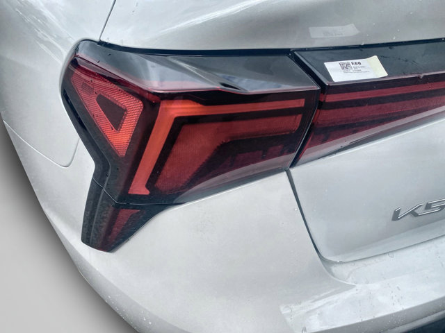 Vehicle image 7 of 31