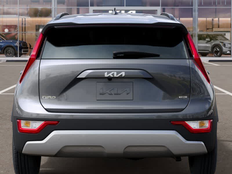 Vehicle image 8 of 27