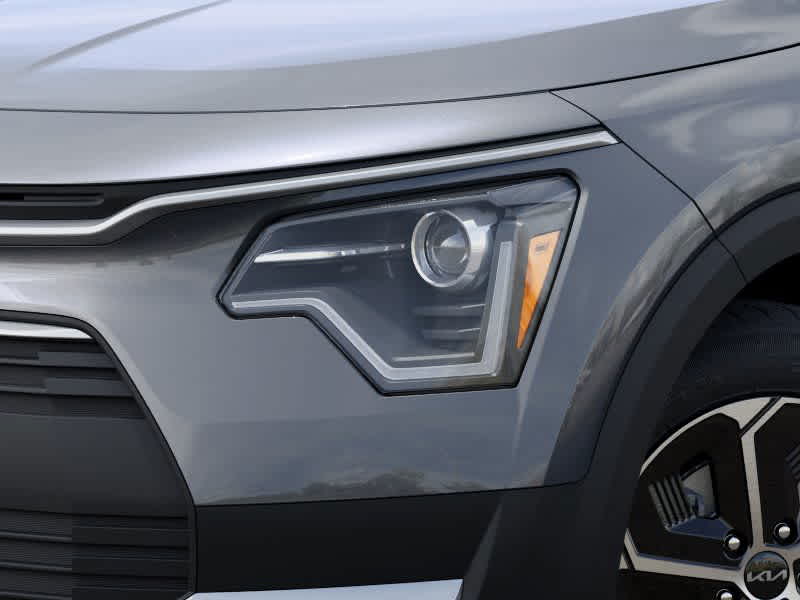 Vehicle image 11 of 27
