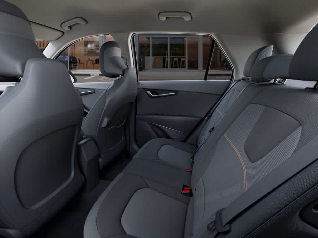 Vehicle image 18 of 27