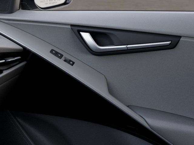 Vehicle image 42 of 44