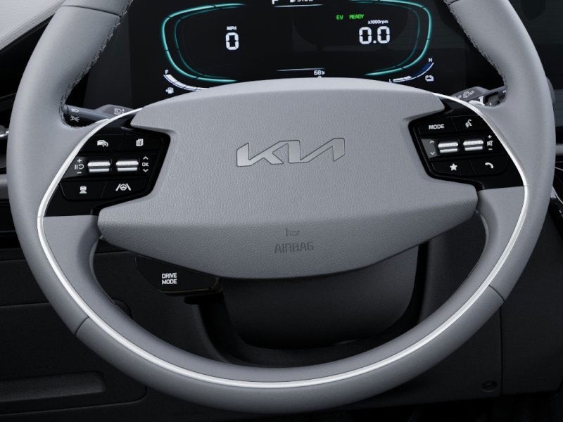 Vehicle image 22 of 27