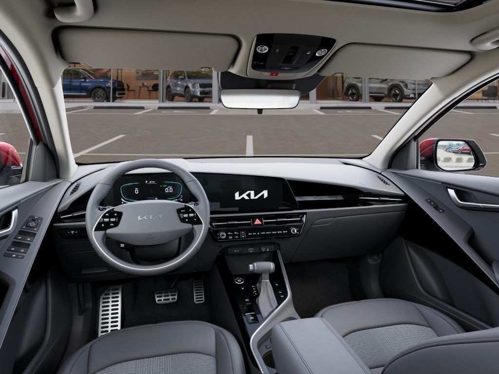 Vehicle image 14 of 27