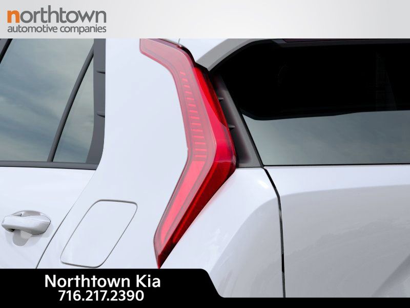 Vehicle image 15 of 30